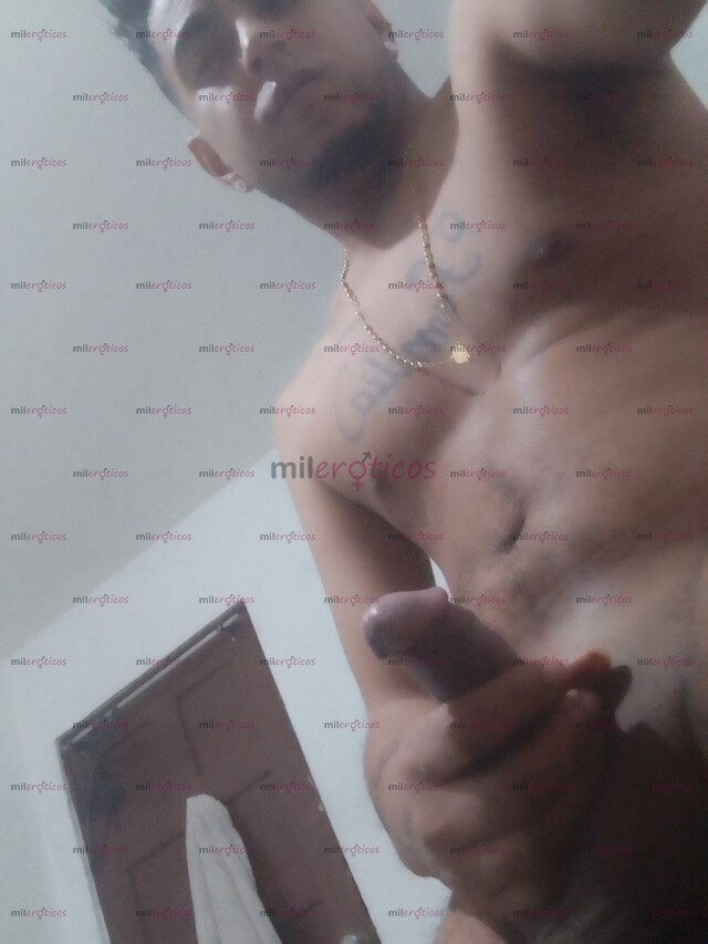 FOTOS DE FLACO MORENO VERSATIL DISPONIBLE 24 7 PARA COMPLACERTE