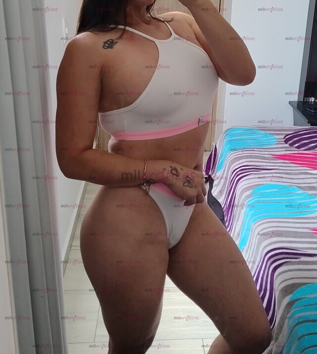 FOTOS DE LAURA UNA CHICA CALIENTE DISPUESTA A COMPLACERTE MI AMOR