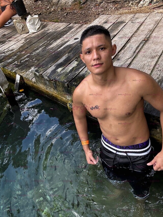 FOTOS DE HOMBRE SERIO VARONIL DELGADO TONIFICADO VERGA GRANDE Y GORDA 21 CM