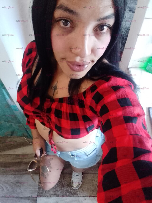 FOTOS DE DEVUELTA EN LA CIUDAD NIÑA TRANS VERSATIL SUMISA DISPUESTA HA PASARLA BIEN