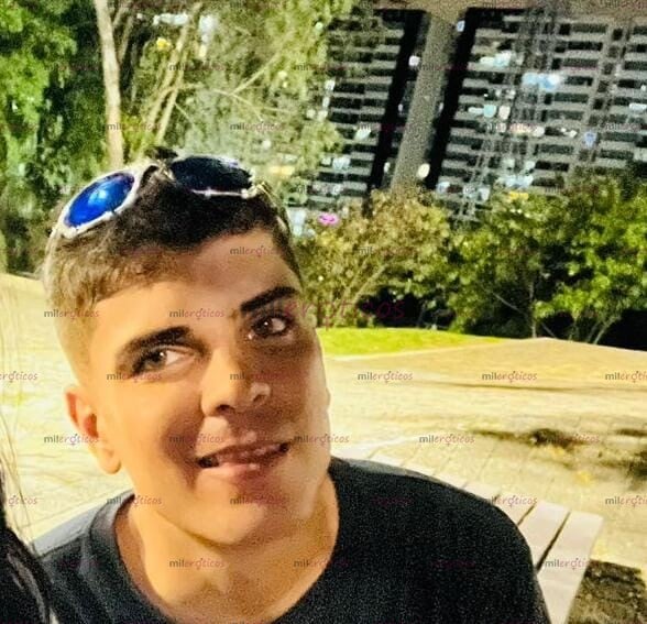 FOTOS DE MACHO VERGON DOMINANTE ESPECIALISTA EN PAREJAS