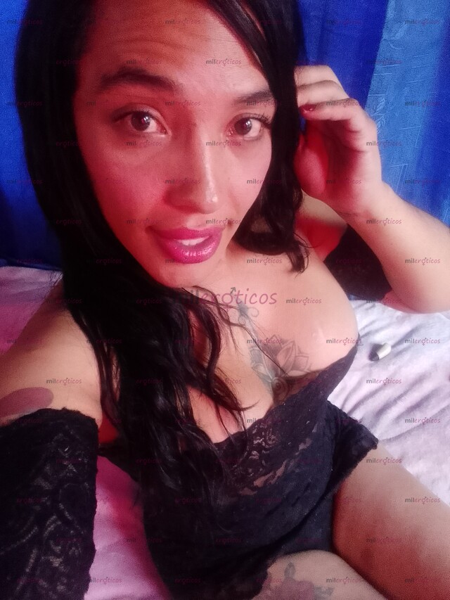 FOTOS DE DEVUELTA EN LA CIUDAD NIÑA TRANS VERSATIL SUMISA DISPUESTA HA PASARLA BIEN