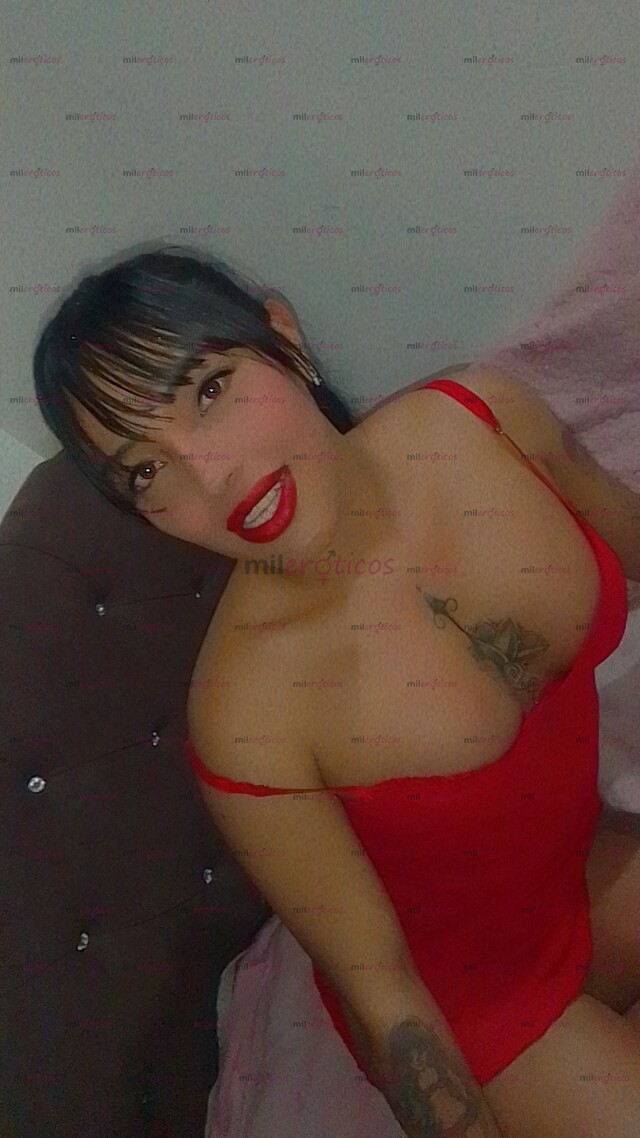 FOTOS DE DEVUELTA EN LA CIUDAD NIÑA TRANS VERSATIL SUMISA DISPUESTA HA PASARLA BIEN