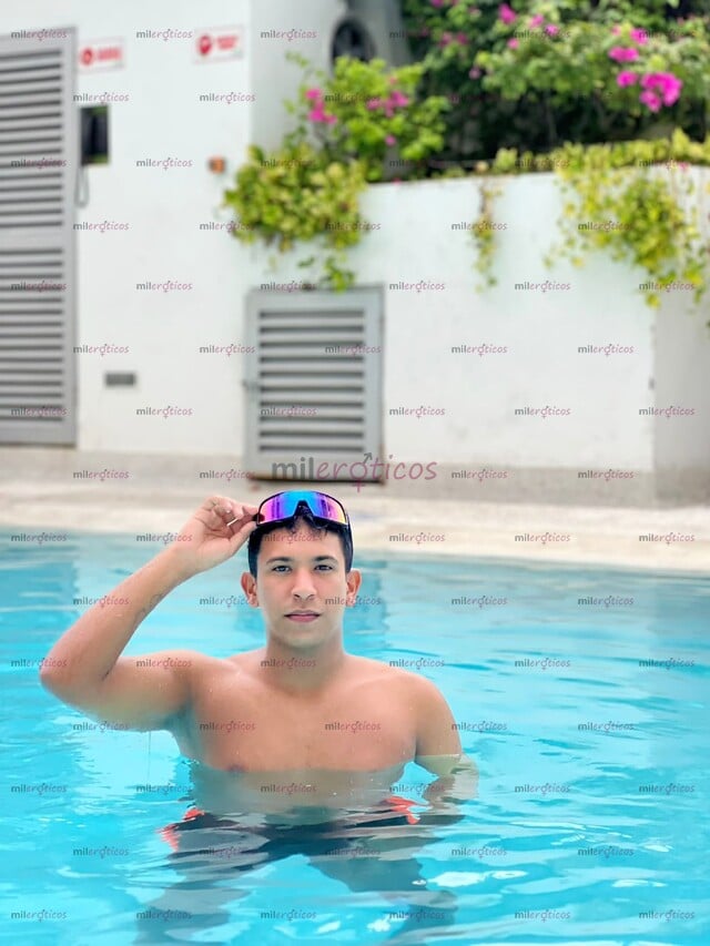 FOTOS DE JOVEN CALIENTE QUIERE COMPLACER TUS FANTACIAS Y FETICHES VEN Y DISFRUTA CONMIGO