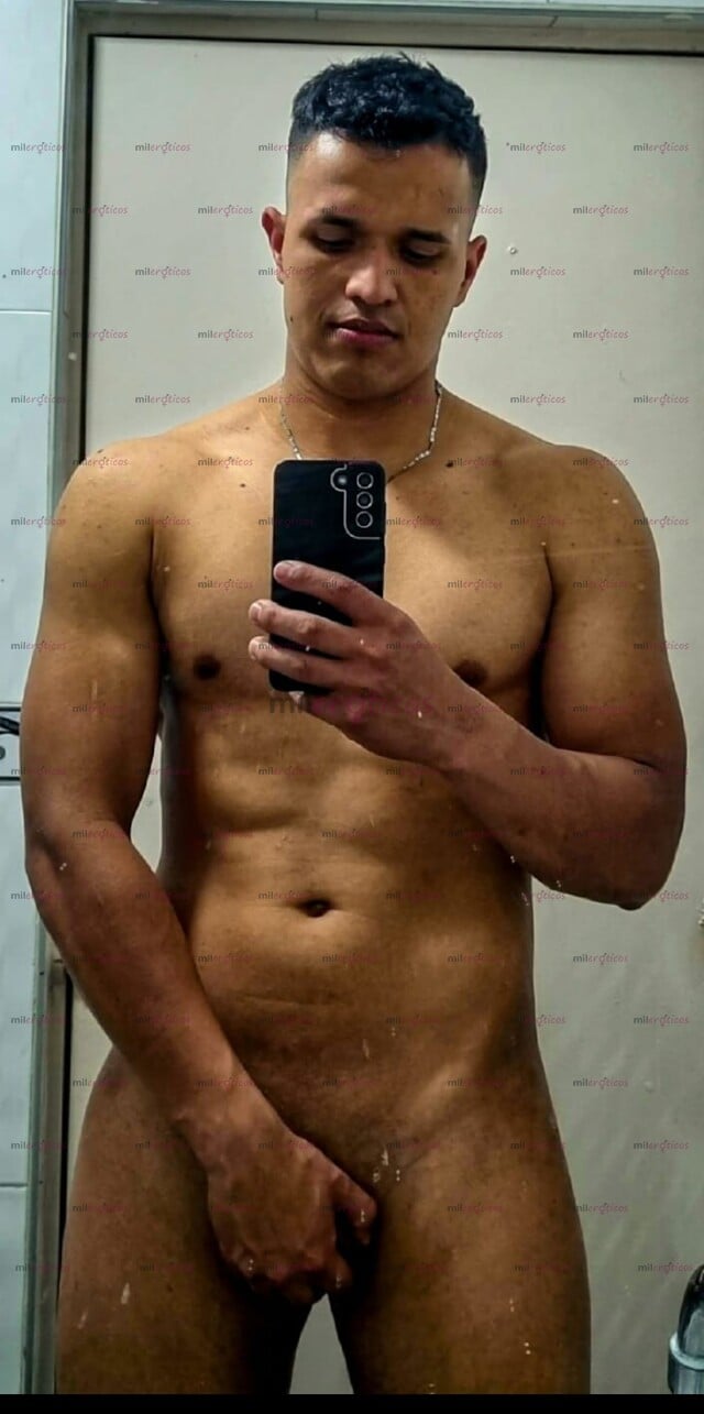 FOTOS DE MASAJISTA ERÓTICO CON GANAS DE COMPLACER TODOS TUS DESEOS