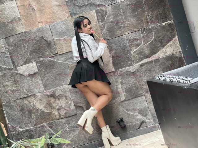 FOTOS DE COLOMBIANA 18 AÑOS SUPER CALIENTE MOVIMIENTOS RIQUISIMOS