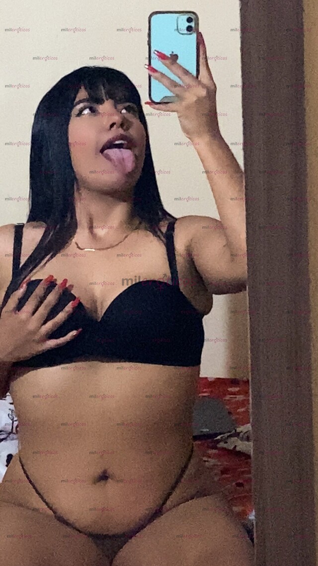 FOTOS DE SOY UNA MORENA MUY CALIENTE, ME ENCANTA QUE AMBOS DISFRUTEMOS