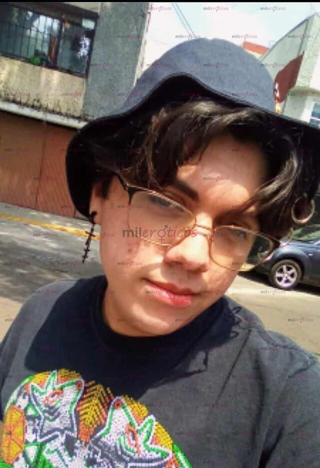 FOTOS DE GIGOLÓ JOVEN BUSCA CONSENTIRTE COMO QUIERAS