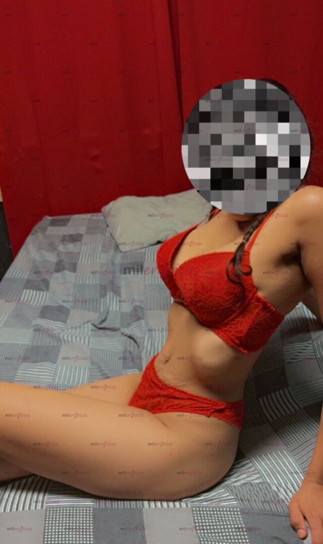 FOTOS DE UNA MORENA FOGOSA QUE QUIERE TODA TU LECHE AMOR