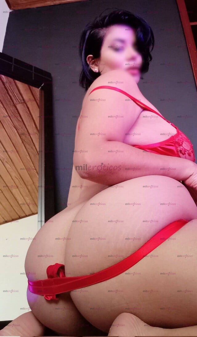 FOTOS DE NUEVA VENEZOLANA, HERMOSA, RICA Y APRETADITA, VEN DAME TU LECHE EN EN MIS TETAS