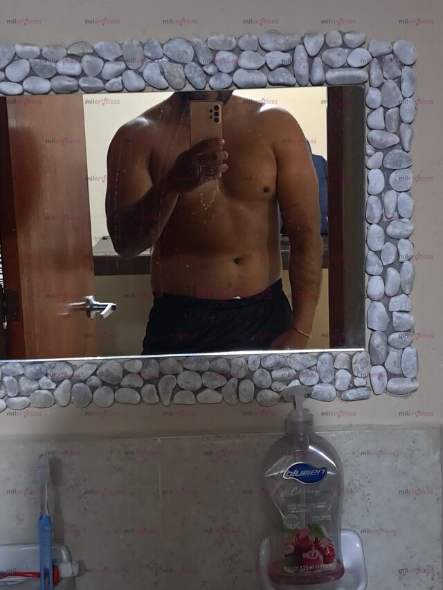 FOTOS DE PASEMOLAS RICO, COLOMBIANO DE 22 AÑ OLVIDEMOS EL TIEMPO....ESCRIBAME Y CUADRAMOS