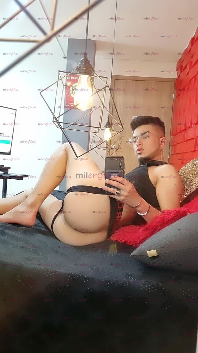 FOTOS DE MEN PINTA DE 27 AÑOS FULL LECHERO DOTADO GUARRO CALIENTE COMPLACIENTE.