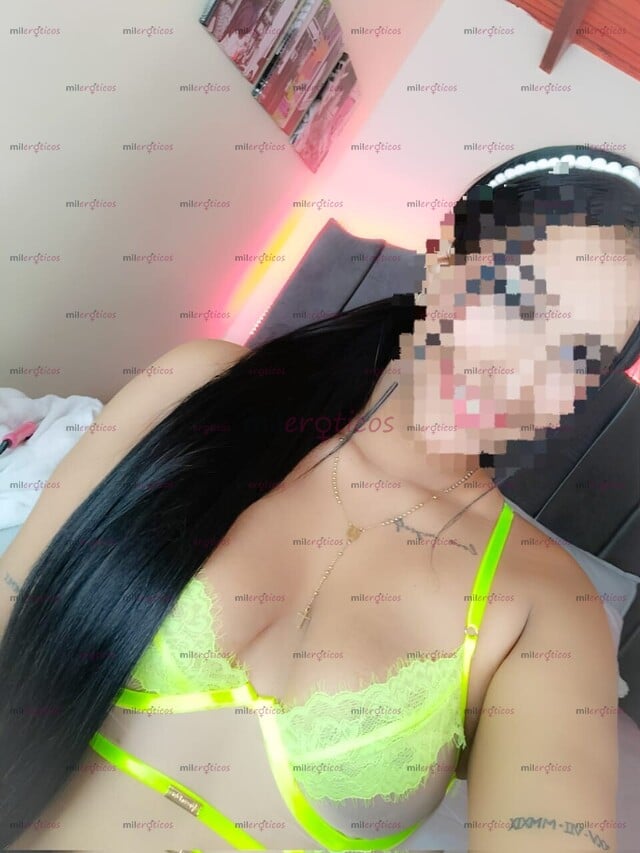 FOTOS DE HOLA SOY ANDREA TENGO 25 AÑOS SOY SEXY GUAPA Y MUY ARDIENTE