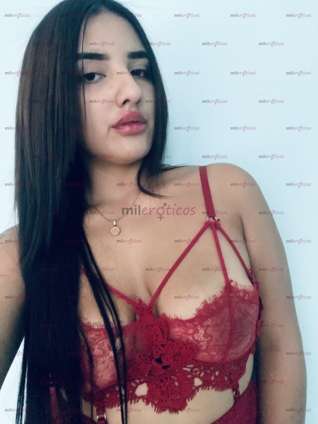 FOTOS DE HOLA AMOR, SOY UNA BELLA CHICA APRETADITA DE 19 AÑITOS NUEVA EN EL AMBIENTE