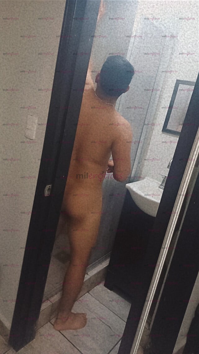 FOTOS DE CHICO DISPUESTO A COMPLACERTE EN TUS FANTACIAS (SOLO MUJERES)