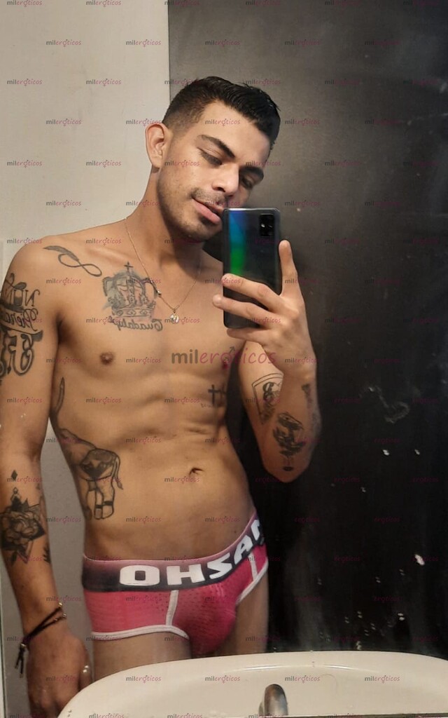FOTOS DE JAROCHO MORENO, TATUADO, XL Y MUY CALIENTE EN MERIDA