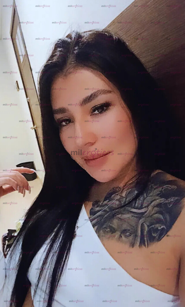 FOTOS DE HERMOSA PELINEGRA CON GANAS DE CONOCERTE