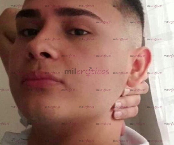 FOTOS DE HERMOSO CHICO DISPUESTO A COMPLACER TUS DESEOS MAS FUERTEA