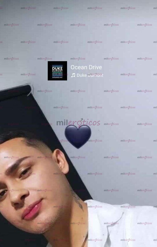 FOTOS DE HERMOSO CHICO DISPUESTO A COMPLACER DESEO Y FETICHES MAS PROFUNDOS