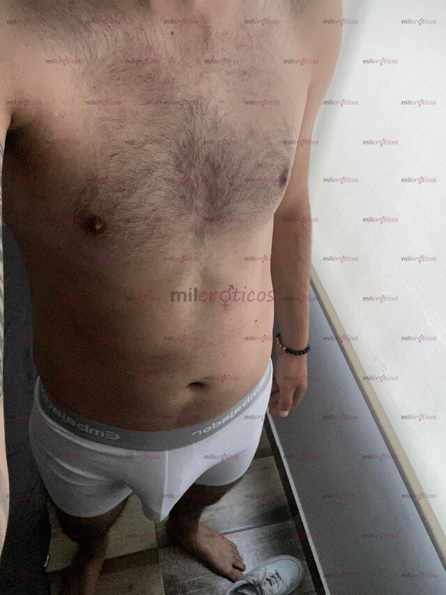 FOTOS DE JOVEN DE 28 AÑOS BUSCO ENCUENTRROS CASUALES CON MUJERES O PAREJAS
