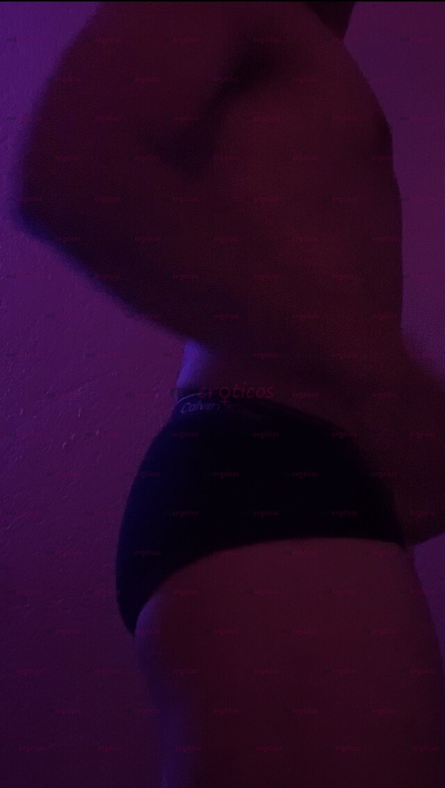 FOTOS DE UNIVERSITARIO CON LUGAR. DISCRETO, 1.80 INTER