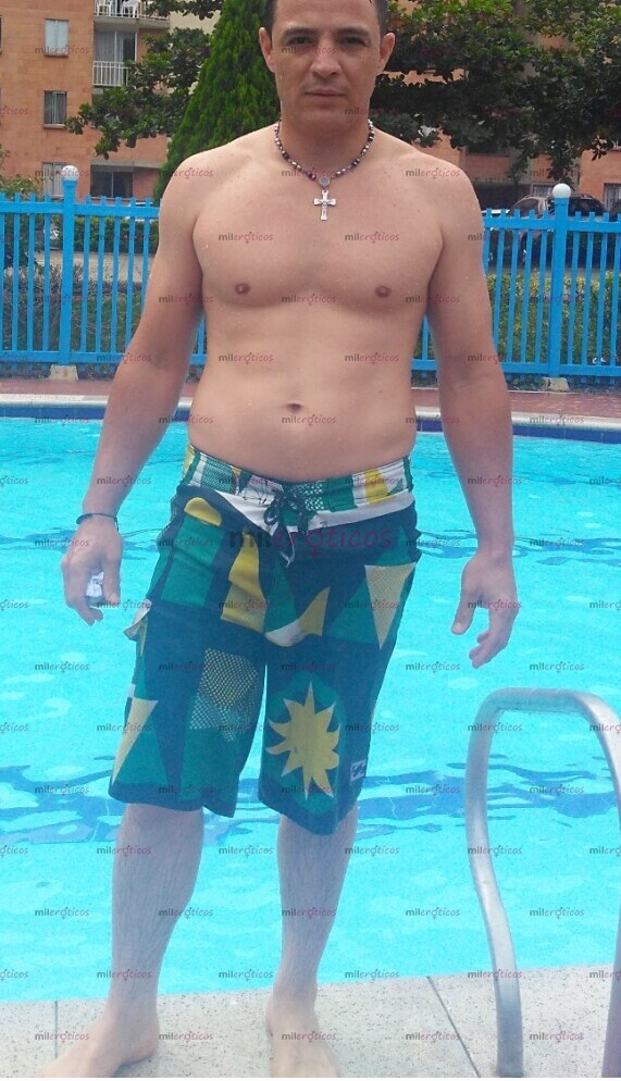 FOTOS DE DISPONIBLE PARA PAREJAS Y MUJERES ME GUSTAN MUCHO LAS FANTASIAS ERÓTICAS ENTRE .