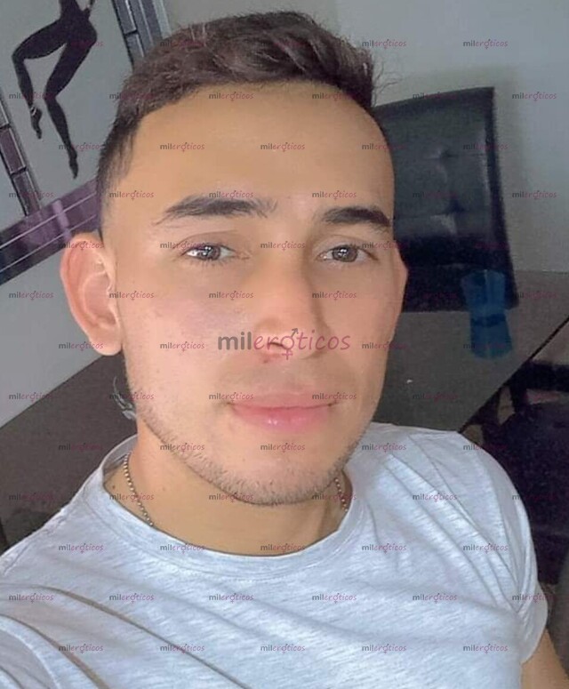 FOTOS DE STARLYN UN JOVEN BIEN ARRECHO PARA COMPLACERTE