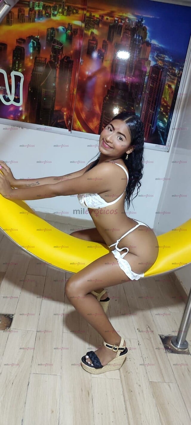 FOTOS DE HOLA MIS AMORES RICA MORENA RECIÉN LLEGADA NO TE LO PIERDAS VEN Y DISFRUTAMOS
