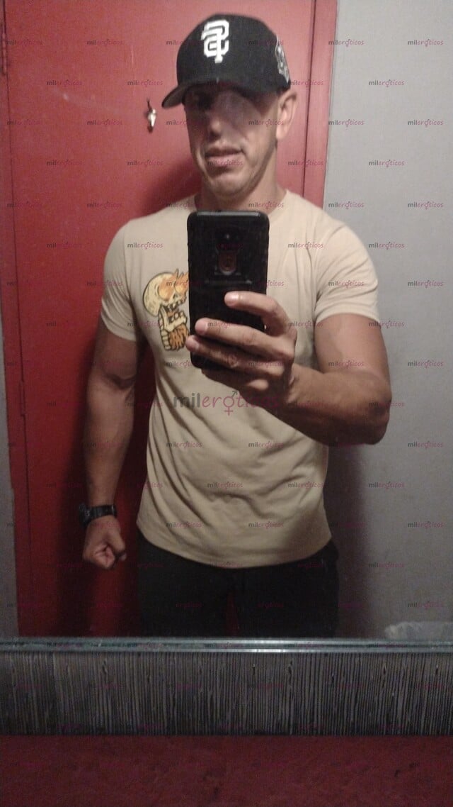 FOTOS DE CHACAL MEXICANO MUSCULOSO, PUERTO VALLARTA ZONA ROMÁNTICA