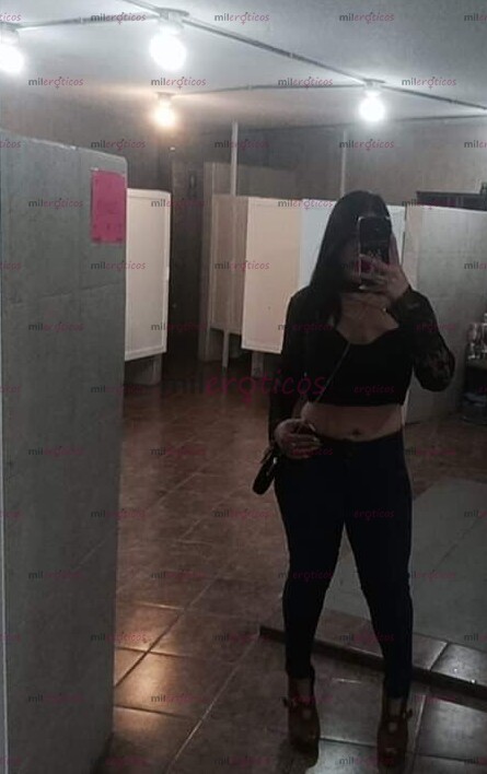 FOTOS DE HOLA AMOR SOY CAMILA UNA CHICA GUAPA TENGO 22 AÑOS