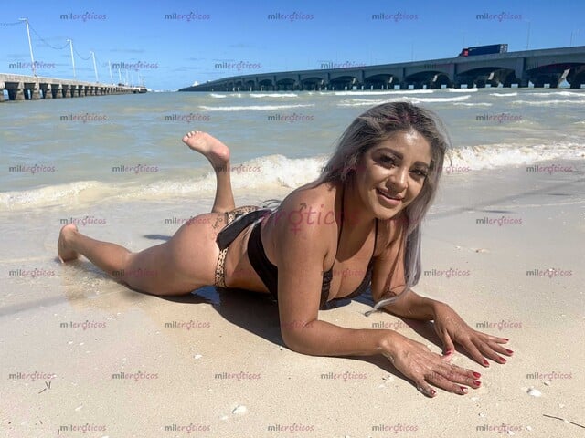 FOTOS DE ESPECTACULAR MUJER FITNESS, APRETADITA X TODOS LADOS, CONMIGO EL SEXO DE TU VIDA
