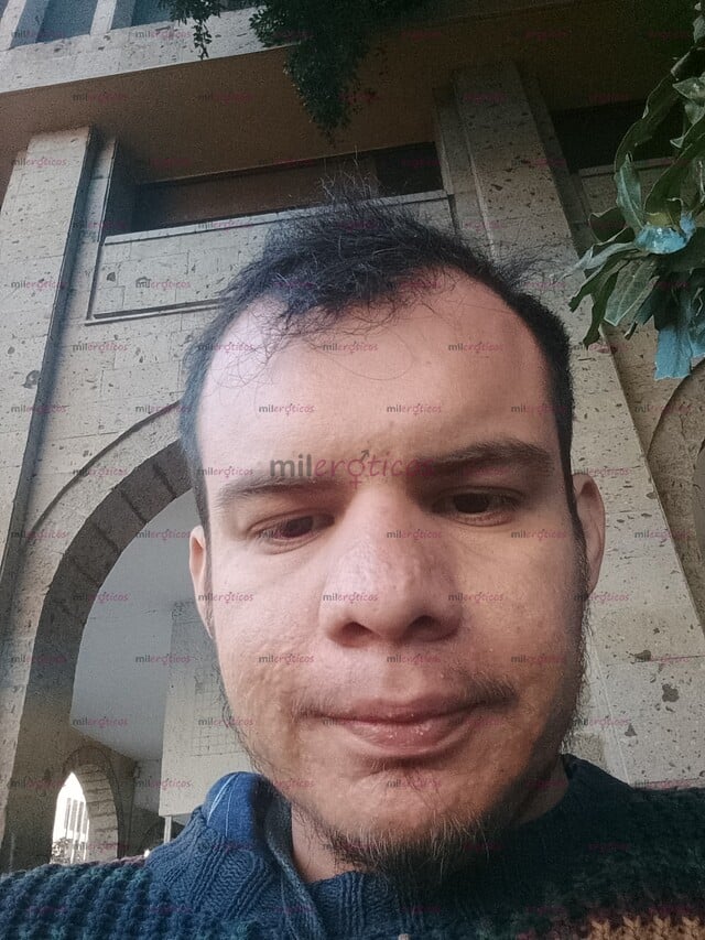 FOTOS DE IVÁN EL CACHONDEO LISTO PARA SER TUYO Y ME DEBORES POR COMPLETO