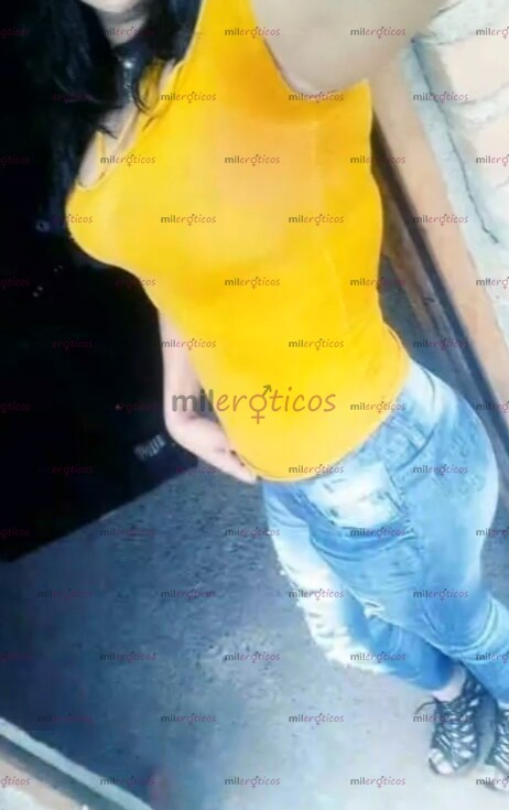 FOTOS DE MORRITA MORENA CON GANAS DE COJER Y DE HACERTE PASAR UN RATO MUY AGRADABLE