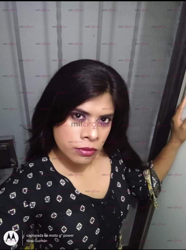 FOTOS DE HOLA SOY NORA LA VENENO UN CHICO QUE SE DIVIERTE CON ROPA DE MUJER