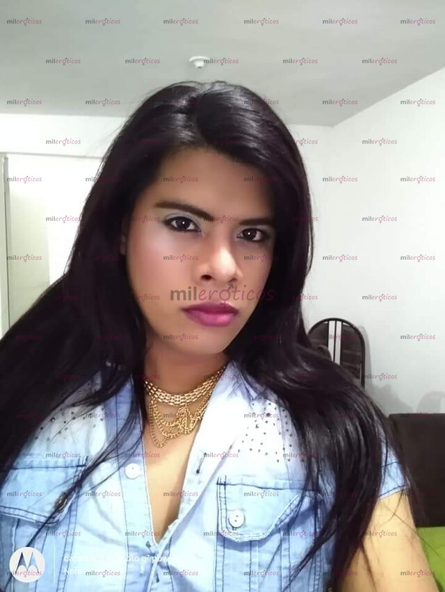 FOTOS DE HOLA SOY NORA LA VENENO UN CHICO QUE SE DIVIERTE CON ROPA DE MUJER