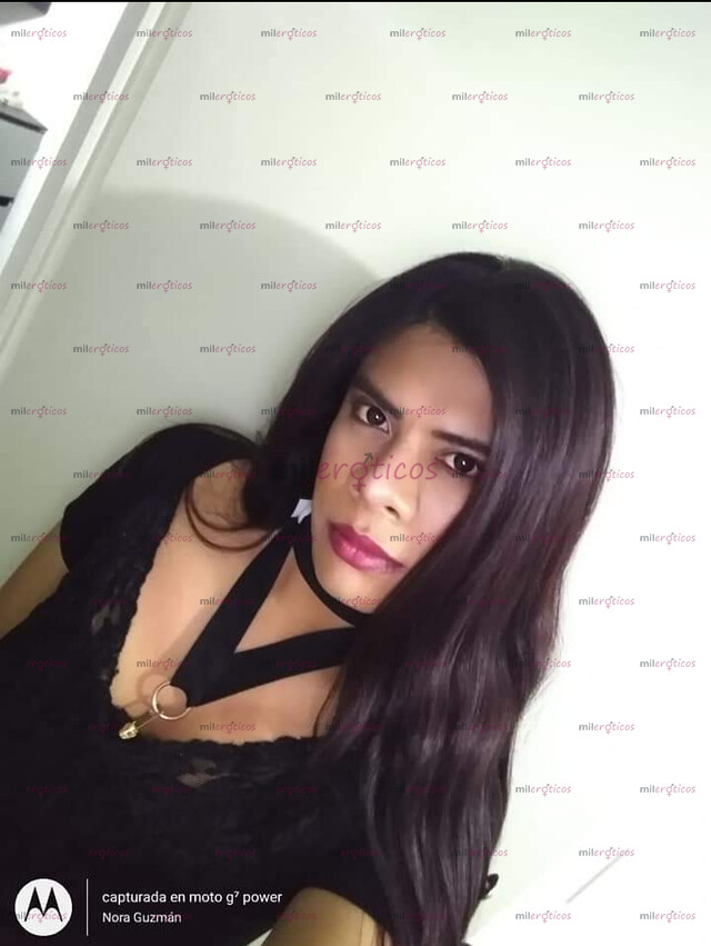 FOTOS DE HOLA SOY NORA LA VENENO UN CHICO QUE SE DIVIERTE CON ROPA DE MUJER