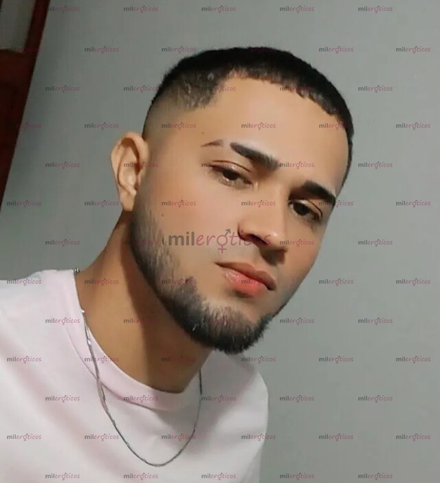 FOTOS DE MEN CON 22 AÑOS FULL ARRECHO INTERESADO AL 3188652849