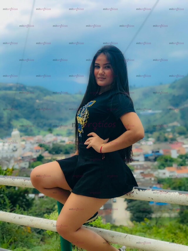 FOTOS DE HERMOSA SANTANDEREANA RECIEN LLEGADA A LA CIUDAD DE MONTERIA