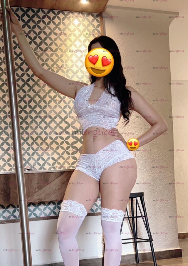 FOTOS DE HOLA CORAZÓN , ME PRESENTO SOY FERNANDA. 20 AÑOS