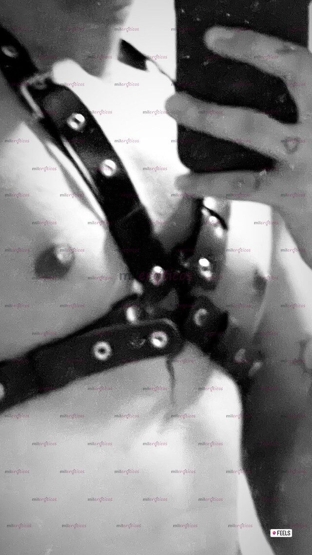 FOTOS DE CHICO SERIO, UNIVERSITARIO. VERSÁTIL DISCRETO Y VARONIL