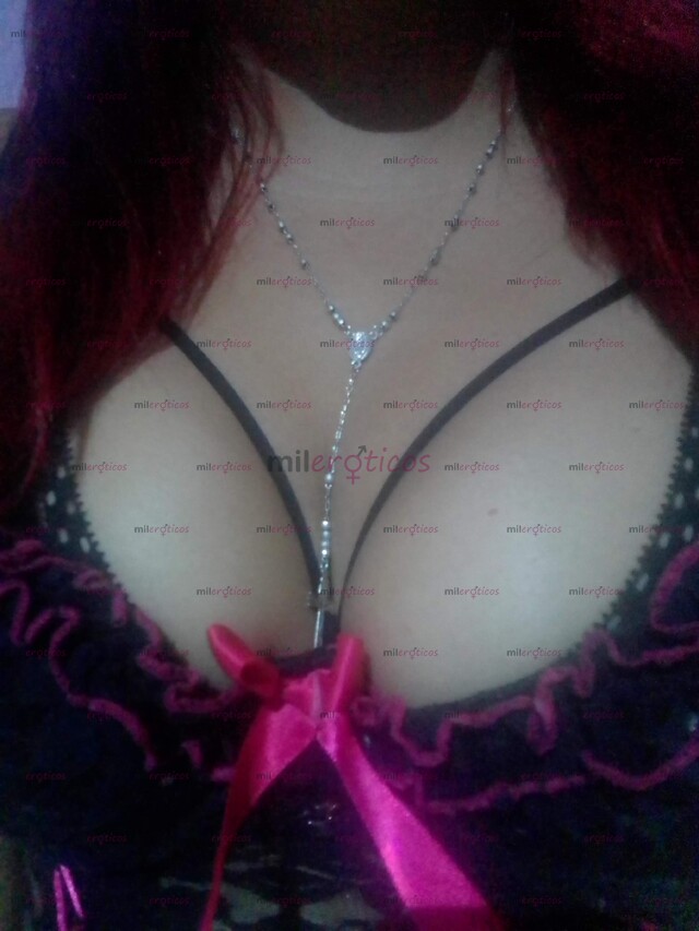 FOTOS DE COMPLACIENTE MORENA CHICHONCITA PELIRROJA LISTA PARA SEDUCIRTE