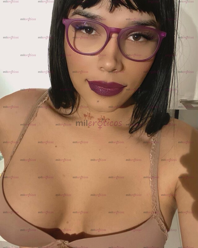FOTOS DE ARRECHITA Y COMPLACIENTE LA IDEAL PARA TU INICIACIÓN EN EL TERCER SEXO.