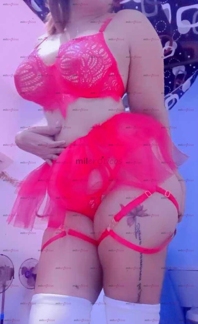 FOTOS DE CULONA, SEXY, CACHONDA Y MUY COMPLACIENTE PAPI.