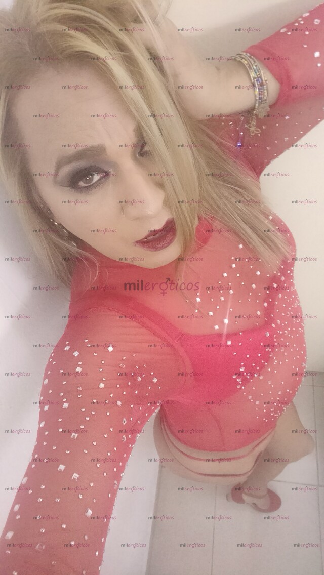 FOTOS DE CHIKA TRANS VERSATIL SUPER CALIENTE Y MUY APASIONADA.