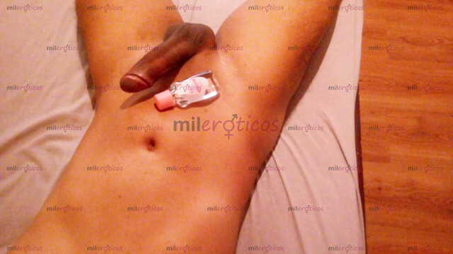 FOTOS DE ACOMPAÑANTE MASAJISTA PARA DAMAS & PAREJAS DISCRETO DOMICILIO HOT