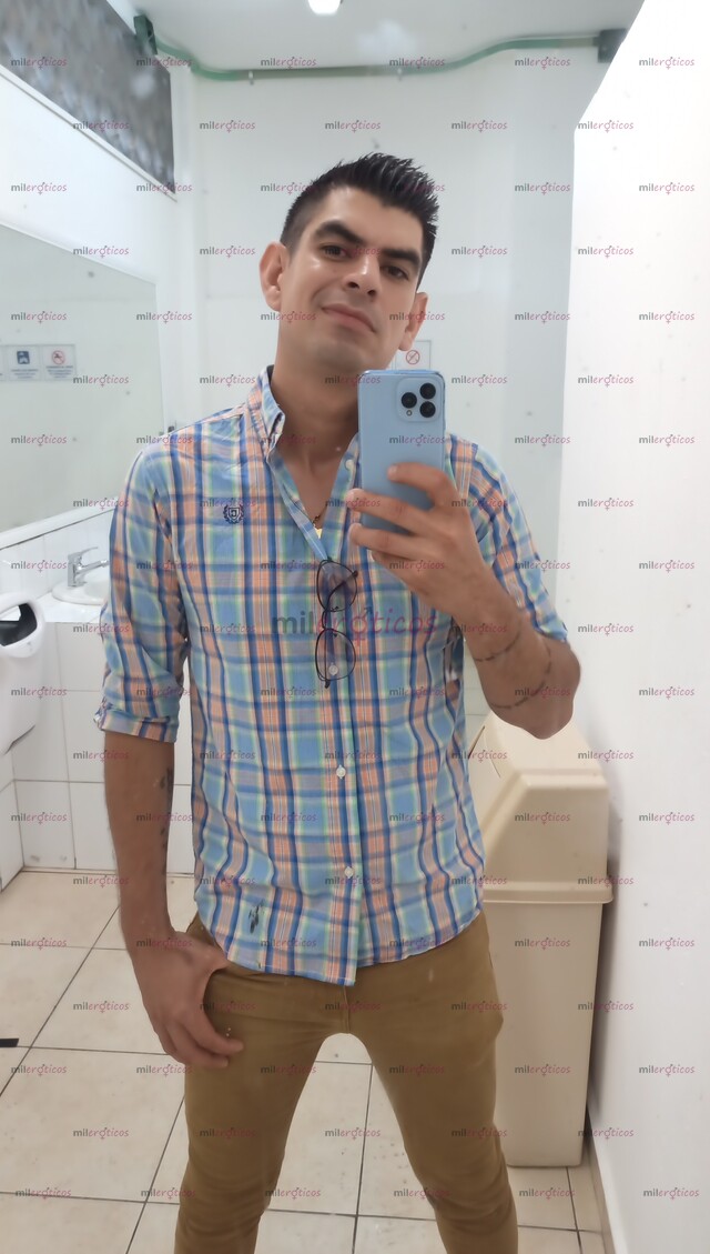 FOTOS DE SANTIAGO! SÚPER DOTADO DE LA TIERRA DEL MARIACHI Y EL TEQUILA!