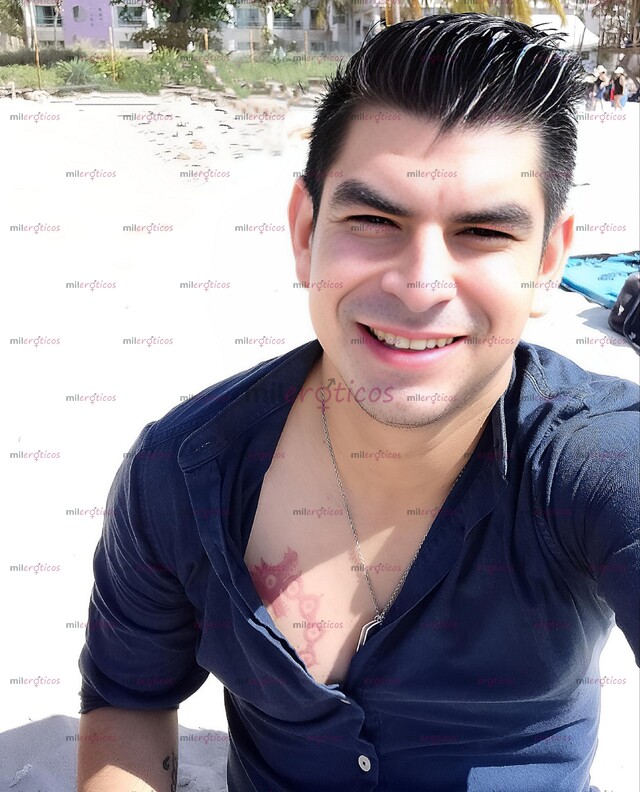 FOTOS DE SANTIAGO! SÚPER DOTADO DE LA TIERRA DEL MARIACHI Y EL TEQUILA!