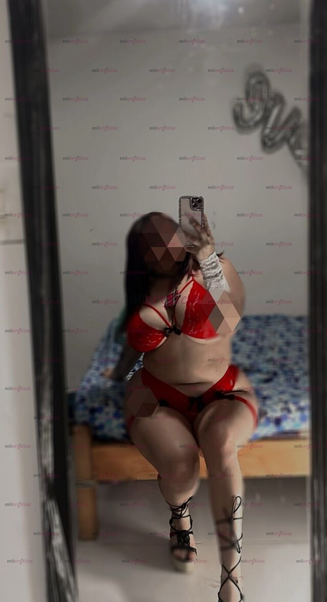 FOTOS DE HERMOSA Y DELICIOSA JOVENCITA ESPERA POR TI BEBE TETONA PARA CUMPLIR TODO TUS