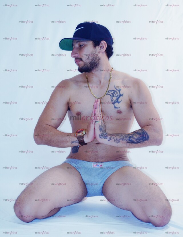 FOTOS DE HOLA SOY UN CHICO SUPER CALIENTE DE GRANDE POLLA CON MUCHA LECHE