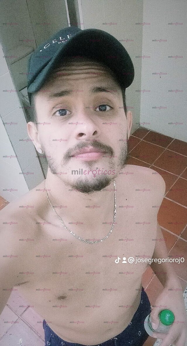 FOTOS DE VENEZOLANO, SERIO, SUMISO, OBEDIENTE FULL COMPLACIENTE